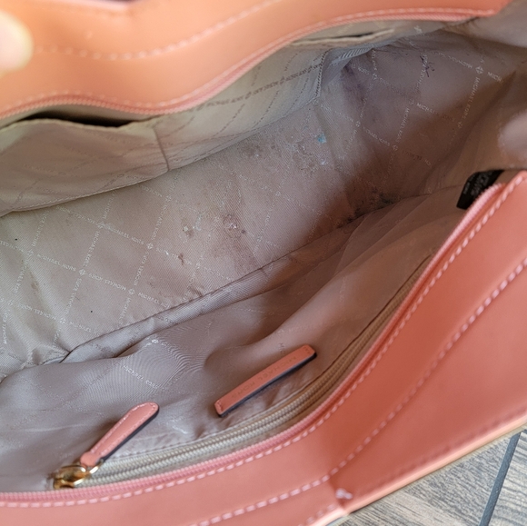 Michael Kors Jetset Salmon Bag and Sunglasses - Picture 2 of 13